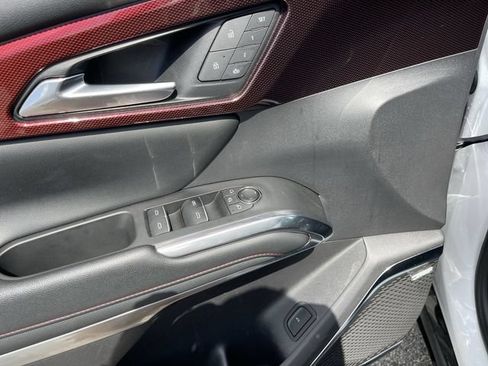 Used 2024 Chevrolet Traverse RS AWD/4WD image 13
