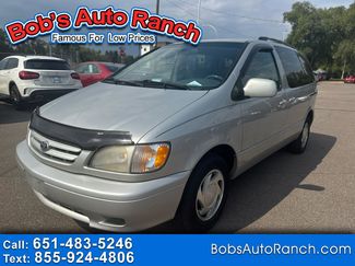 Used 2002 Toyota Sienna XLE image 1