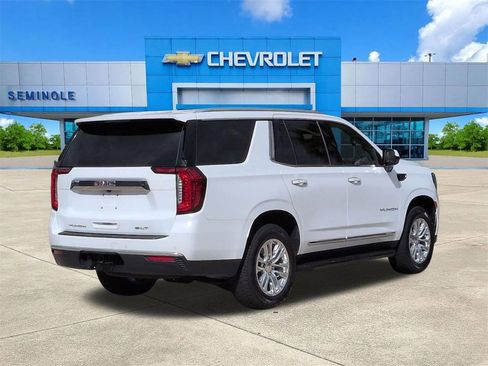 Used 2024 GMC Yukon SLT image 4