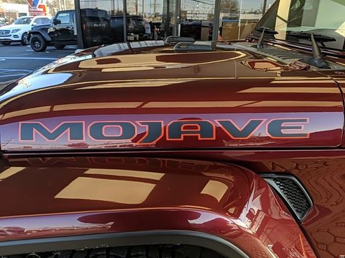 Used 2021 Jeep Gladiator Mojave w/ Cold Weather Group image 10