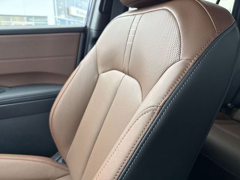 New 2026 Subaru Outback Touring AWD/4WD image 38