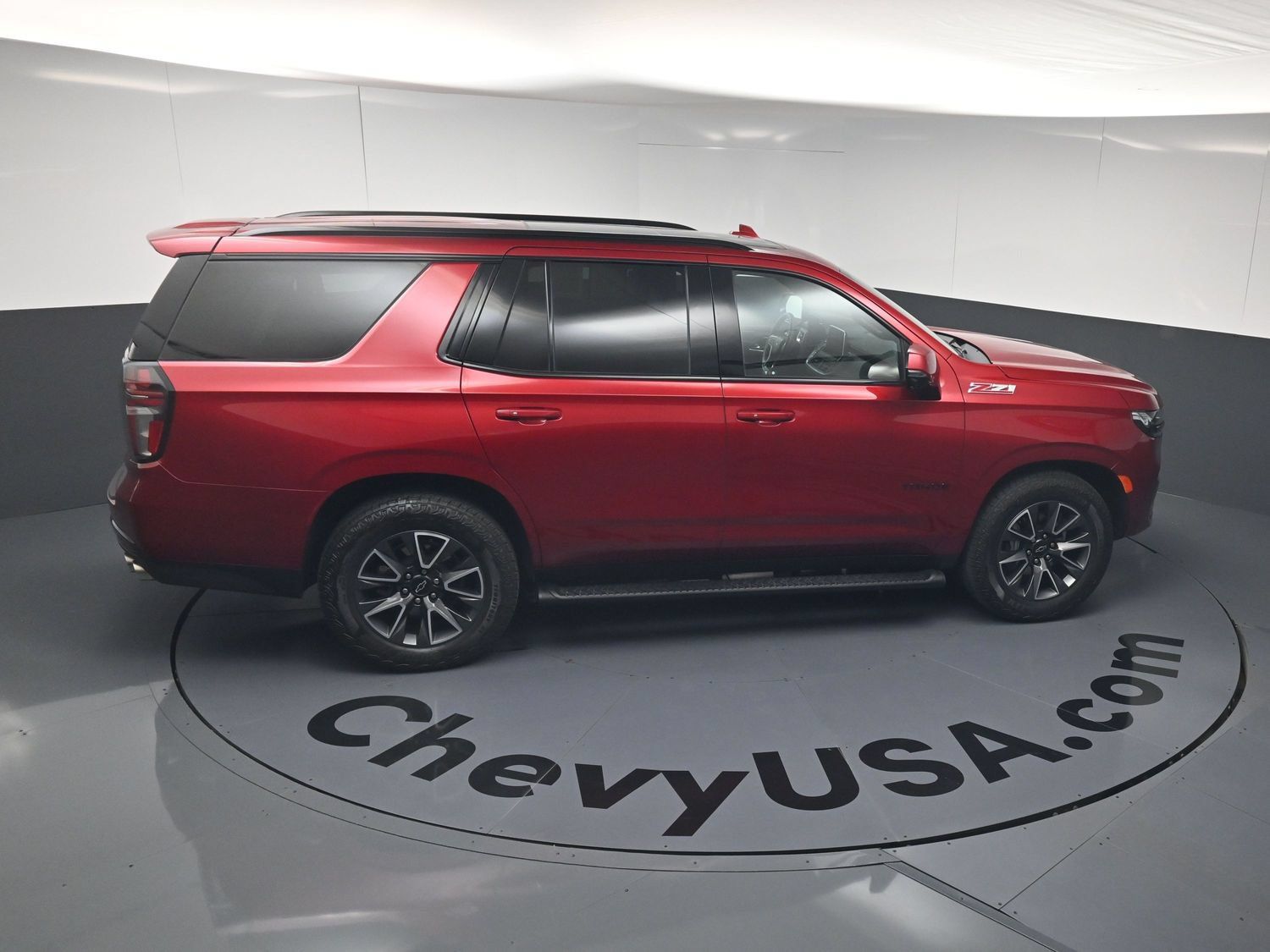 Used 2023 Chevrolet Tahoe Z71 w/ Z71 Off-Road Package AWD/4WD image 33