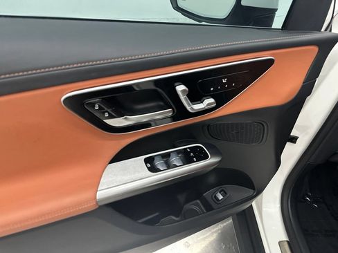 Certified 2024 Mercedes-Benz GLC 300 image 15