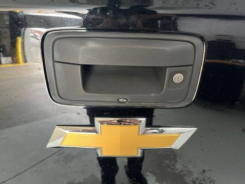 Used 2019 Chevrolet Colorado Z71 AWD/4WD image 47