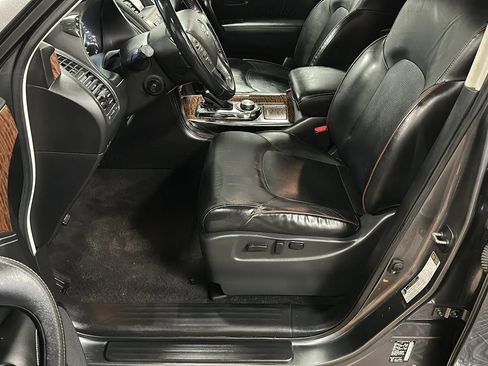 Used 2019 Nissan Armada SL w/ Premium Package image 10