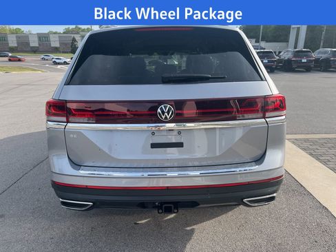 New 2026 Volkswagen Atlas SE FWD image 4