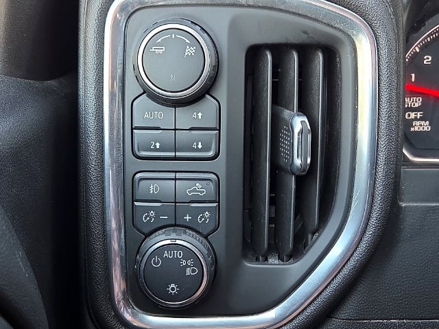 Used 2019 Chevrolet Silverado 1500 RST w/ All-Star Edition AWD/4WD image 22
