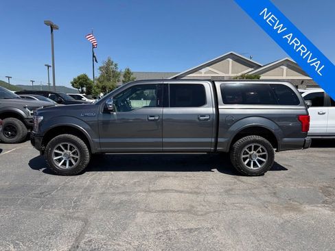 Used 2018 Ford F150 Platinum w/ Equipment Group 701A Luxury AWD/4WD image 4