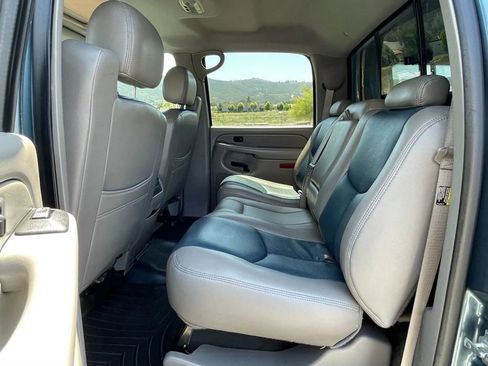 Used 2007 Chevrolet Silverado 3500 LT w/ Heavy-Duty Power Package image 18