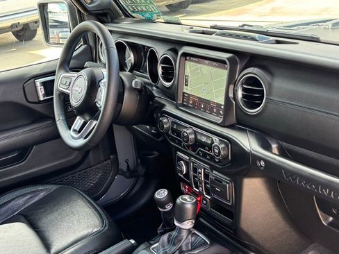 Used 2023 Jeep Wrangler Unlimited Rubicon 4xe w/ Steel Bumper Group image 26