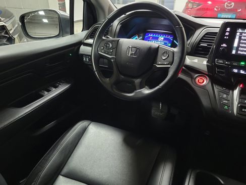 Used 2023 Honda Odyssey EX-L image 15