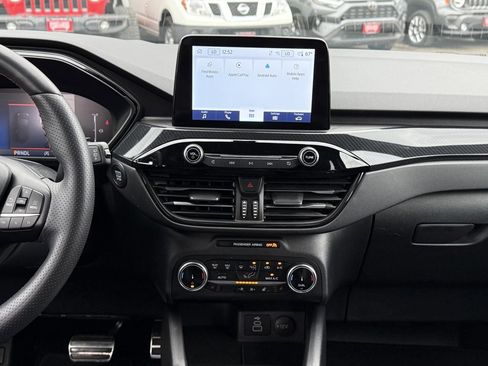 Used 2024 Ford Escape ST-Line image 27
