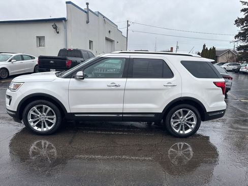 Used 2018 Ford Explorer Limited w/ Equipment Group 301A image 13