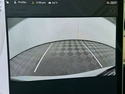 Used 2023 Tesla Model 3 Standard Range image 21