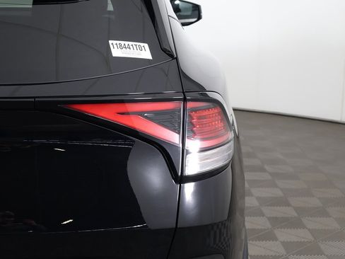 Certified 2023 Kia Sportage EX image 16