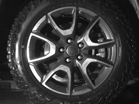Used 2025 Jeep Compass Trailhawk AWD/4WD image 13