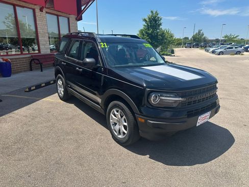 Used 2021 Ford Bronco Sport AWD/4WD image 3