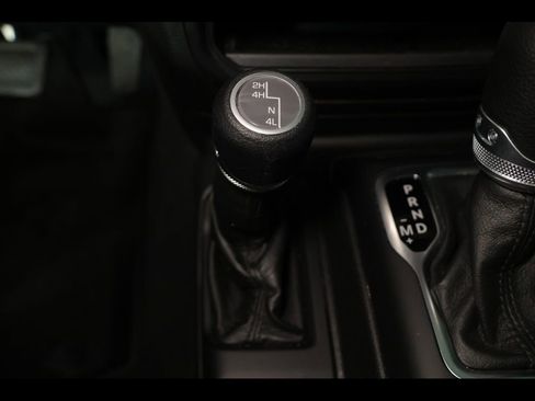 Used 2022 Jeep Wrangler Unlimited Sport image 22