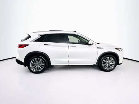 Used 2023 INFINITI QX50 Luxe FWD image 10