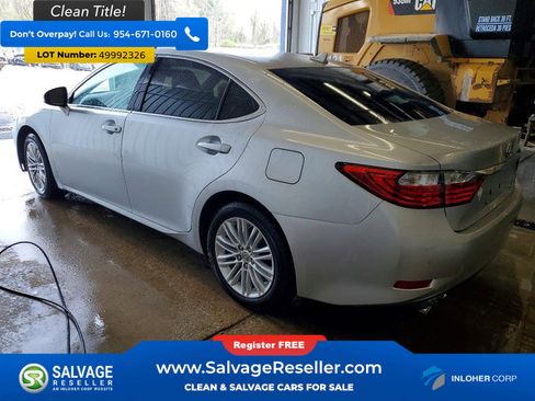 Used 2014 Lexus ES 350 w/ Luxury Package FWD image 3