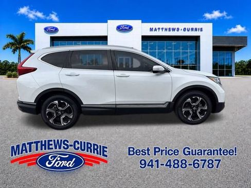Used 2019 Honda CR-V Touring image 3