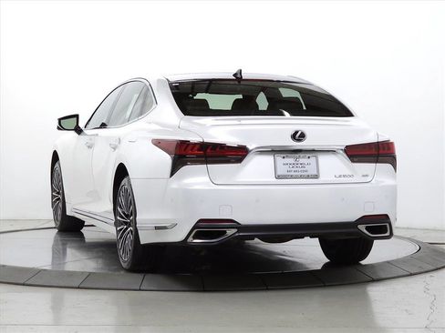 Used 2024 Lexus LS 500 AWD w/ Luxury Package image 5