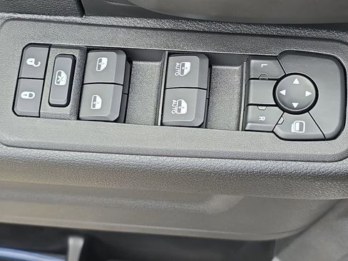 New 2026 RAM 3500 Tradesman w/ Chrome Appearance Group image 27