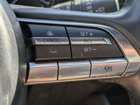 Used 2023 MAZDA MAZDA3 s image 24