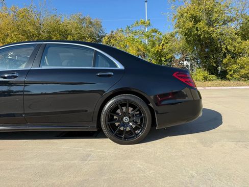 Used 2018 Mercedes-Benz S 450 Sedan image 17