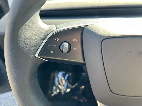 Used 2025 Tesla Model 3 Long Range RWD image 15