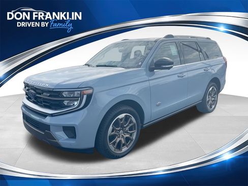 New 2026 Ford Expedition King Ranch AWD/4WD image 1