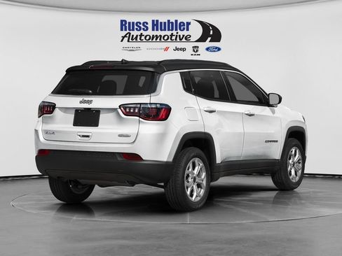 New 2026 Jeep Compass Limited AWD/4WD image 4