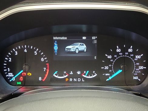 Used 2020 Ford Escape SE image 24