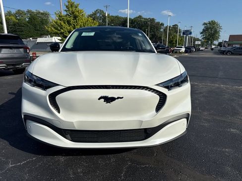 Used 2025 Ford Mustang Mach-E Select w/ Comfort Package Lite AWD/4WD image 3