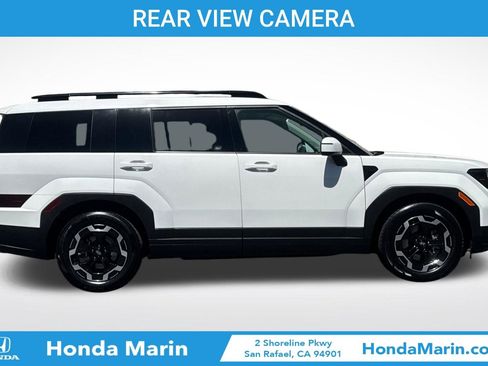 Used 2024 Hyundai Santa Fe SEL AWD/4WD image 4