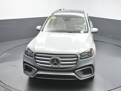 Certified 2026 Mercedes-Benz GLS 450 4MATIC image 44