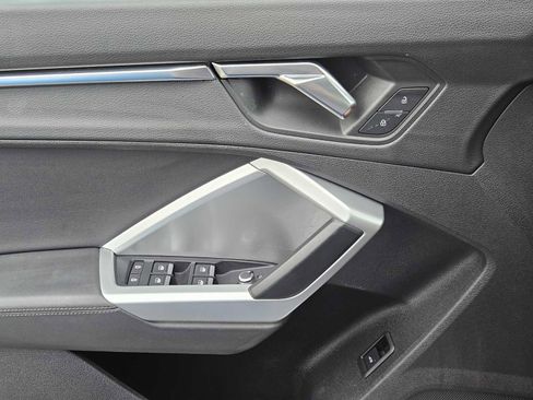Used 2020 Audi Q3 2.0T Premium w/ Convenience Package image 22