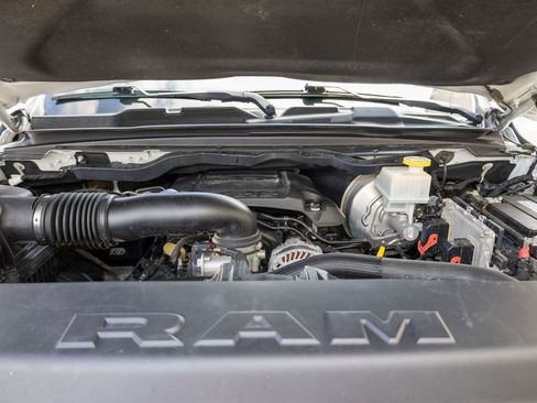 Used 2019 RAM 1500 Laramie RWD image 19