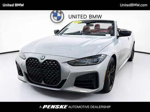 Used 2024 BMW M440i Convertible image 1