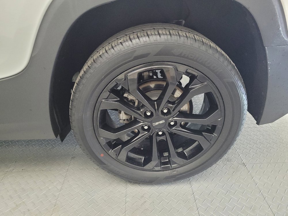 Used 2021 GMC Terrain SLE w/ Elevation Edition AWD/4WD image 31