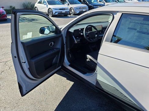 New 2026 Hyundai Ioniq 5 SEL image 39