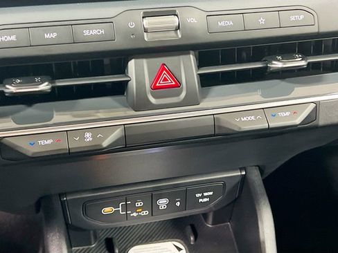 New 2026 Kia K4 EX image 15