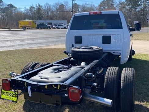 New 2026 RAM 3500 Tradesman AWD/4WD image 3
