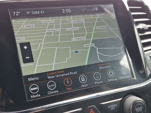 Used 2020 Jeep Grand Cherokee Limited w/ Luxury Group II image 17