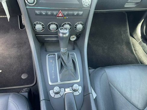 Used 2009 Mercedes-Benz SLK 350 image 21