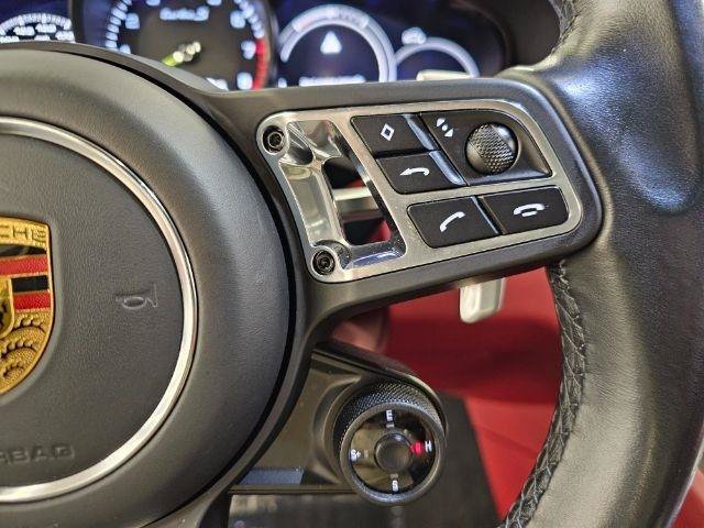 Used 2022 Porsche Cayenne Turbo S AWD/4WD image 13