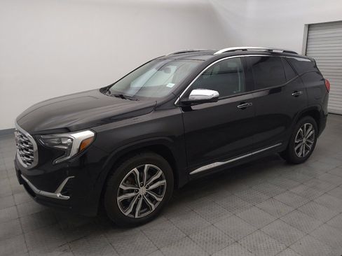 Used 2018 GMC Terrain Denali w/ Advanced Safety Package AWD/4WD image 2