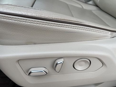 Used 2022 GMC Yukon Denali w/ Max Trailering Package image 11