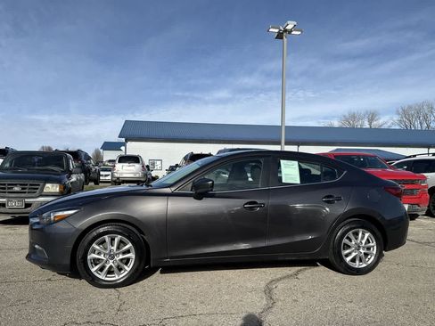 Used 2017 MAZDA MAZDA3 Sport w/ Preferred Equipment Package image 3