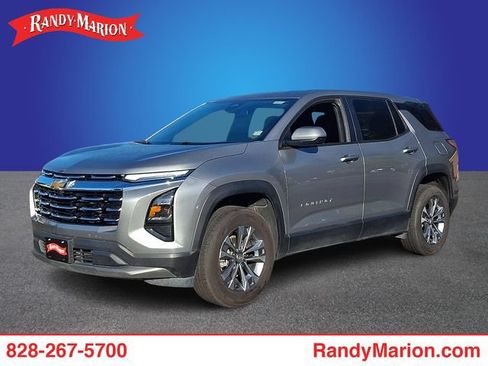 Used 2025 Chevrolet Equinox LT AWD/4WD image 1